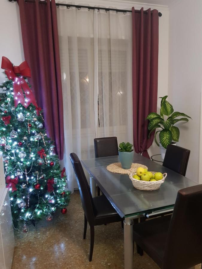 Rose Antiche Vatican B&B โรม ภายนอก รูปภาพ