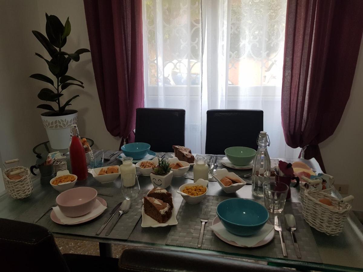 Rose Antiche Vatican B&B โรม ภายนอก รูปภาพ